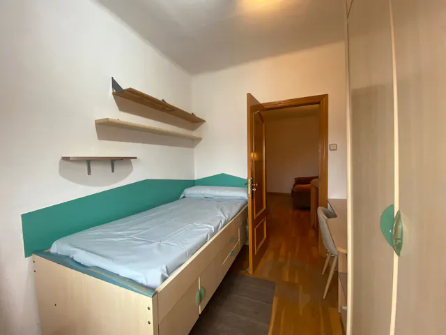 Private room in Carrer de Rius i Carrió, L'Hospitalet de Llobregat (1606614) room image 1
