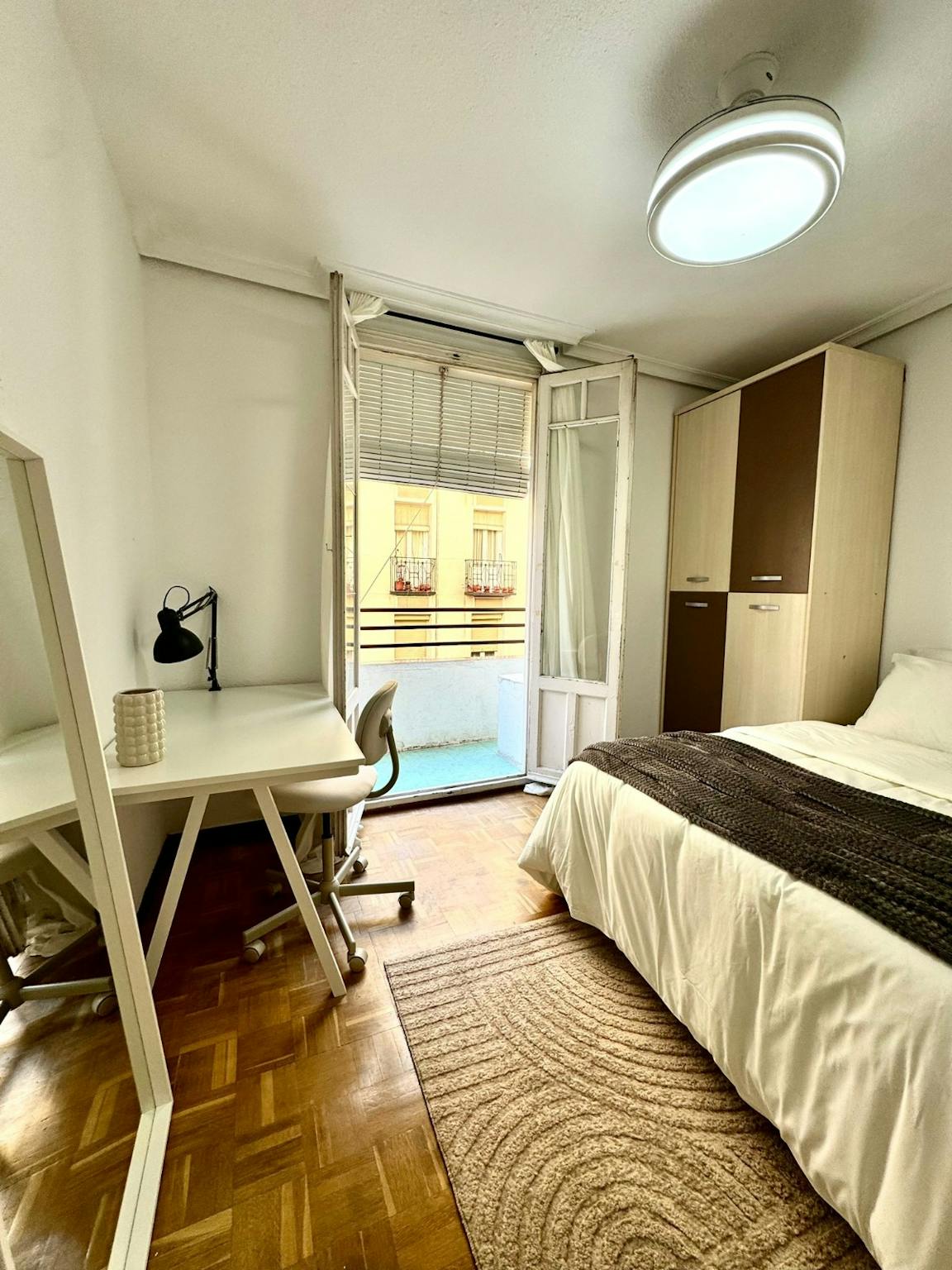 Calle de Juan Álvarez Mendizábal, Madrid preview