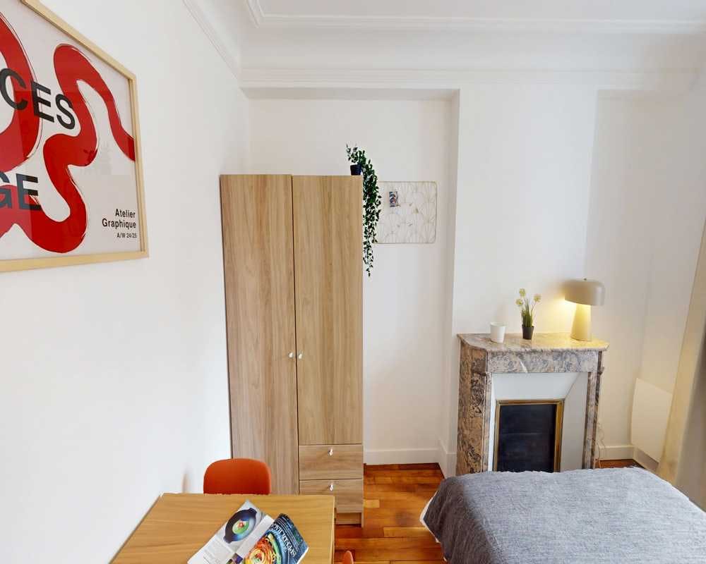 Private room for rent on Cité Condorcet, Paris - Vue 4