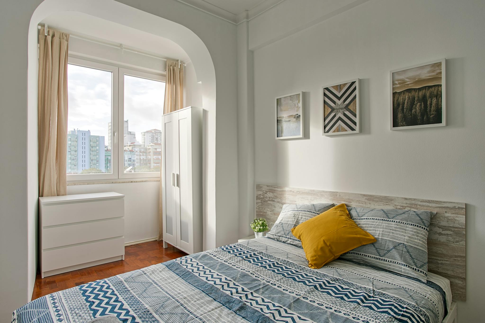 Rua Casquilha, Lisbon preview