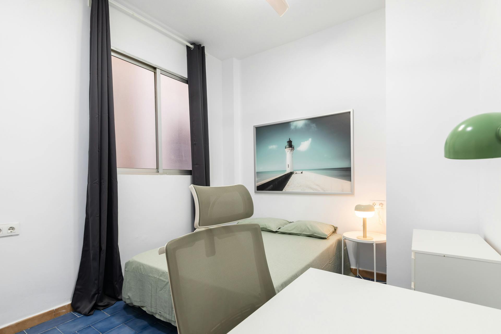 Apartment Valencia, 1 bed, 12m² — photo 5