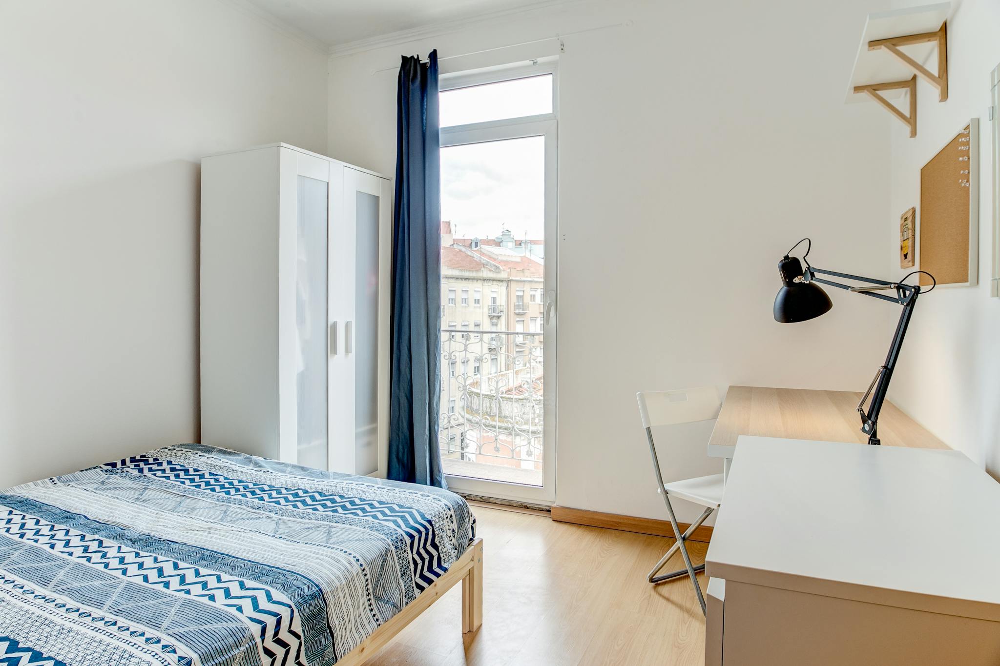 Rua Morais Soares, Lisbon preview