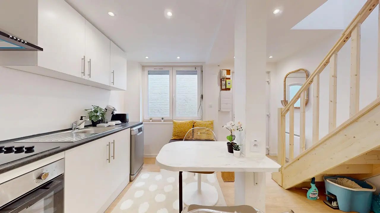House for rent for €998 per month in Lille, Rue de Canteleu