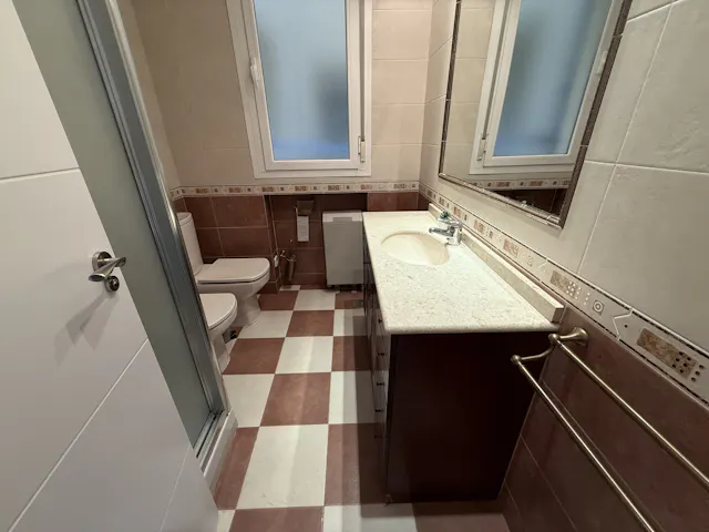 Private room in Calle de Andrés Mellado, Madrid (1606877) room image 48