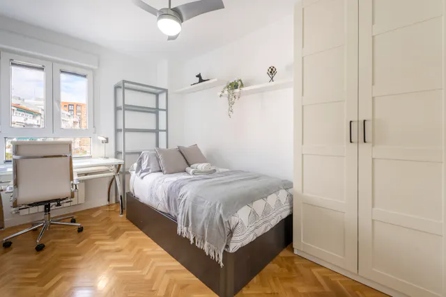3-Bedroom Apartment in Paseo de las Acacias, Madrid (1606894) room image 54