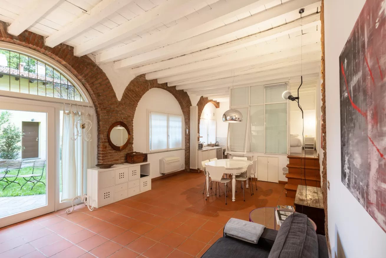 Apartment for rent for €3,000 per month in Milan, Via Ascanio Sforza