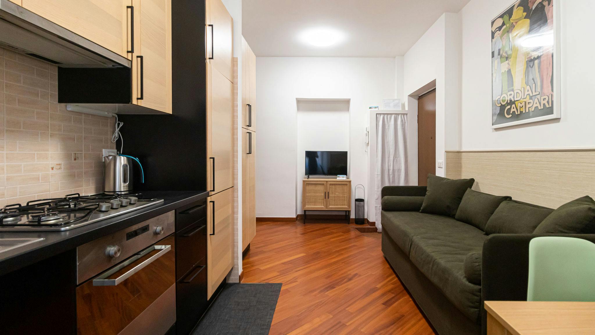 Apartment for rent for €1 per month in Milan, Via Felice Casati