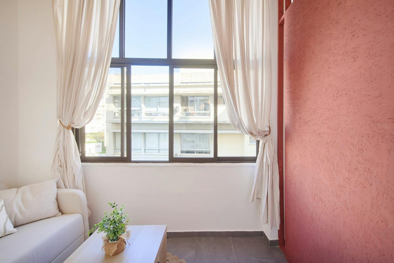 Apartment Lisbon, 1 bed, 24m² — photo 17
