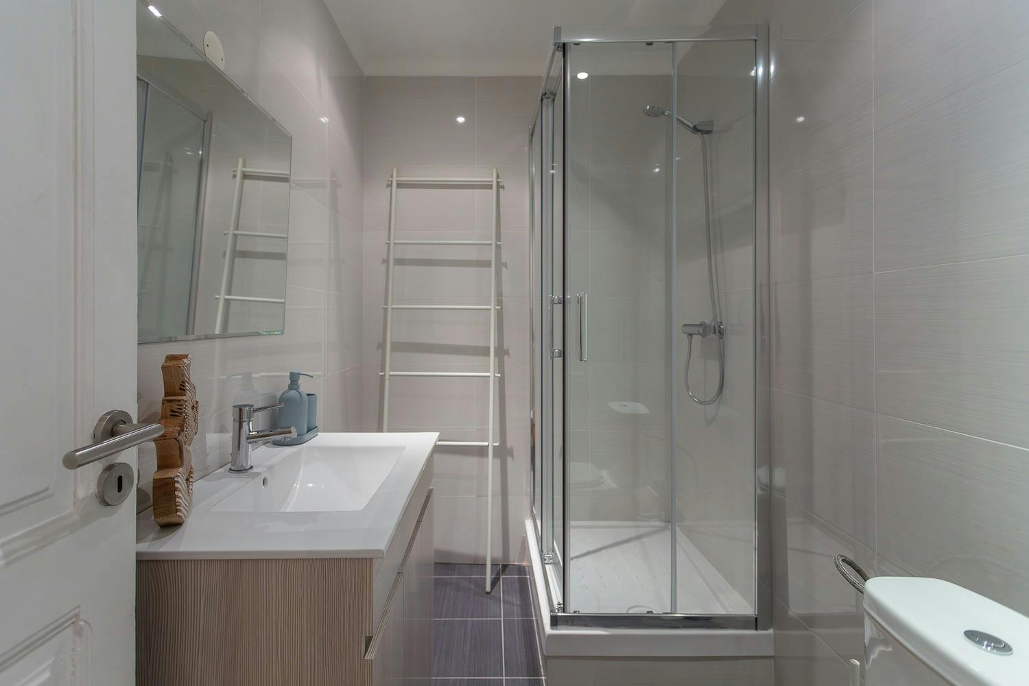 Apartment Lisbon, 1 bed, 24m² — photo 5