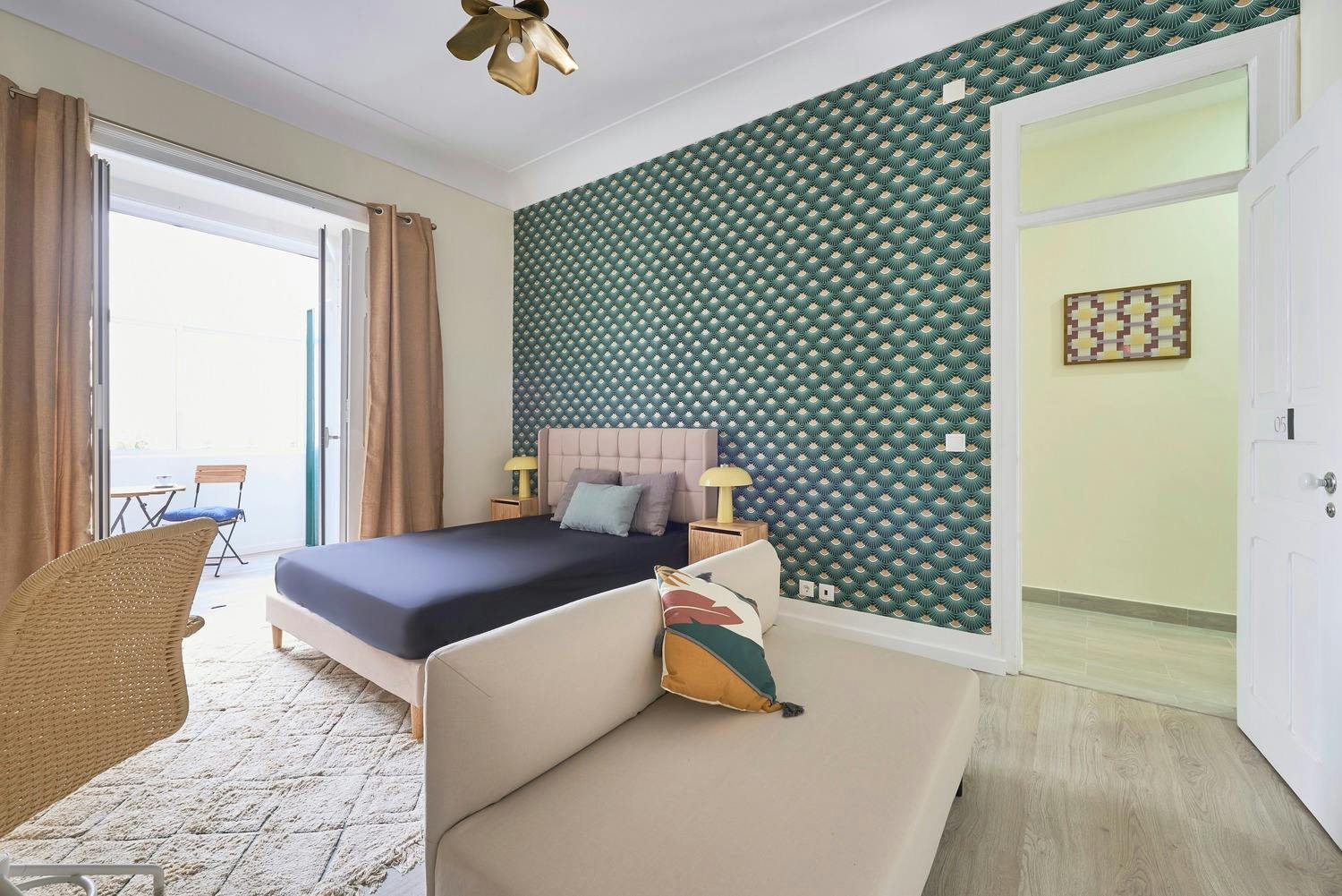 preview gallery tile