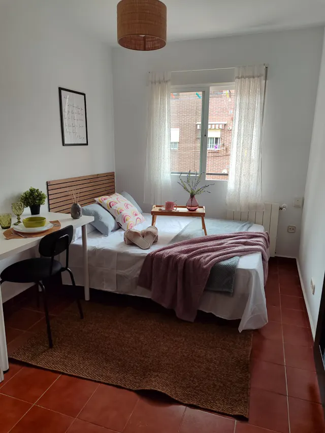 Private room in Calle Maseda, Madrid (1607206) room image 1
