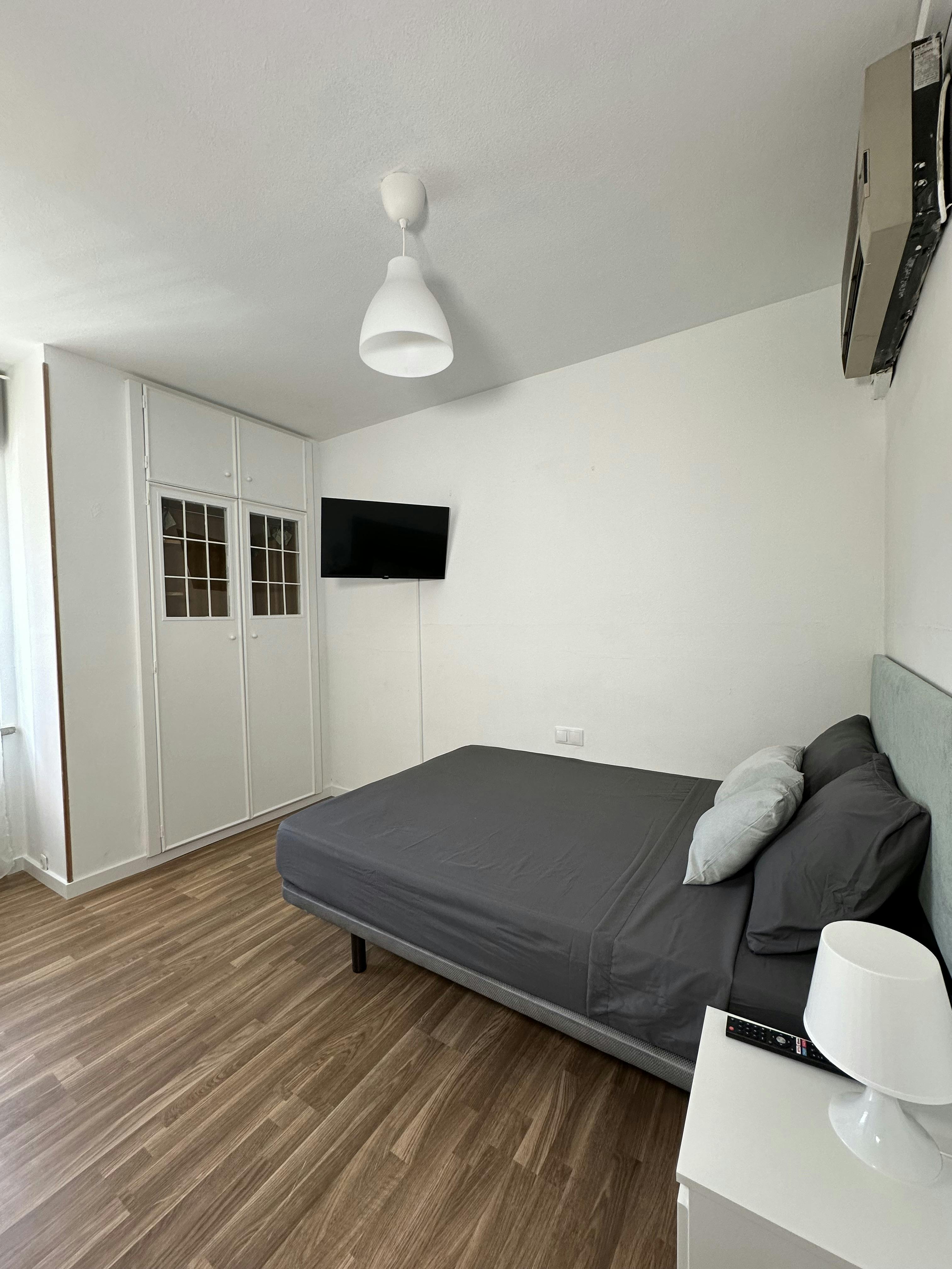 Calle de Sirio, Madrid preview