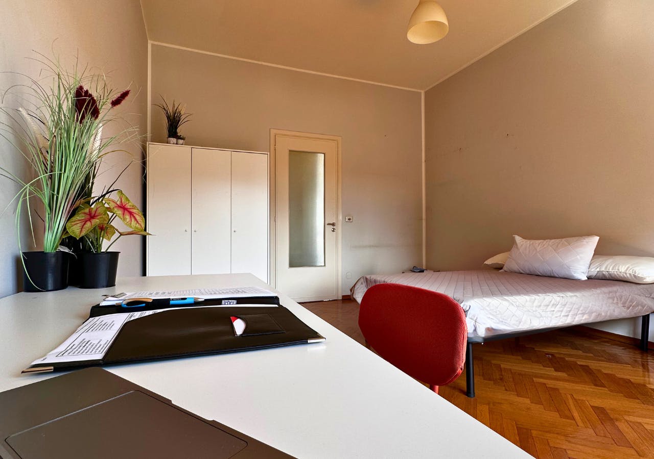 Private room for rent for €650 per month in Turin, Corso Giulio Cesare