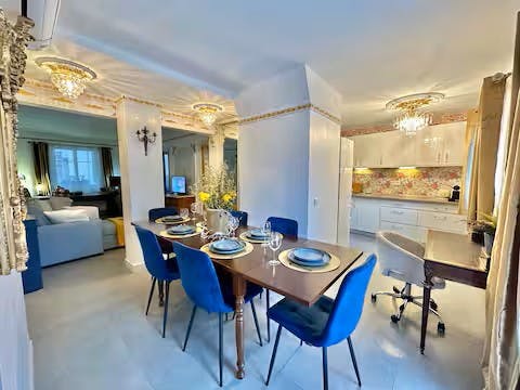 Wohnung zu mieten für 1.950 € pro Monat in Nice, Rue des Serruriers