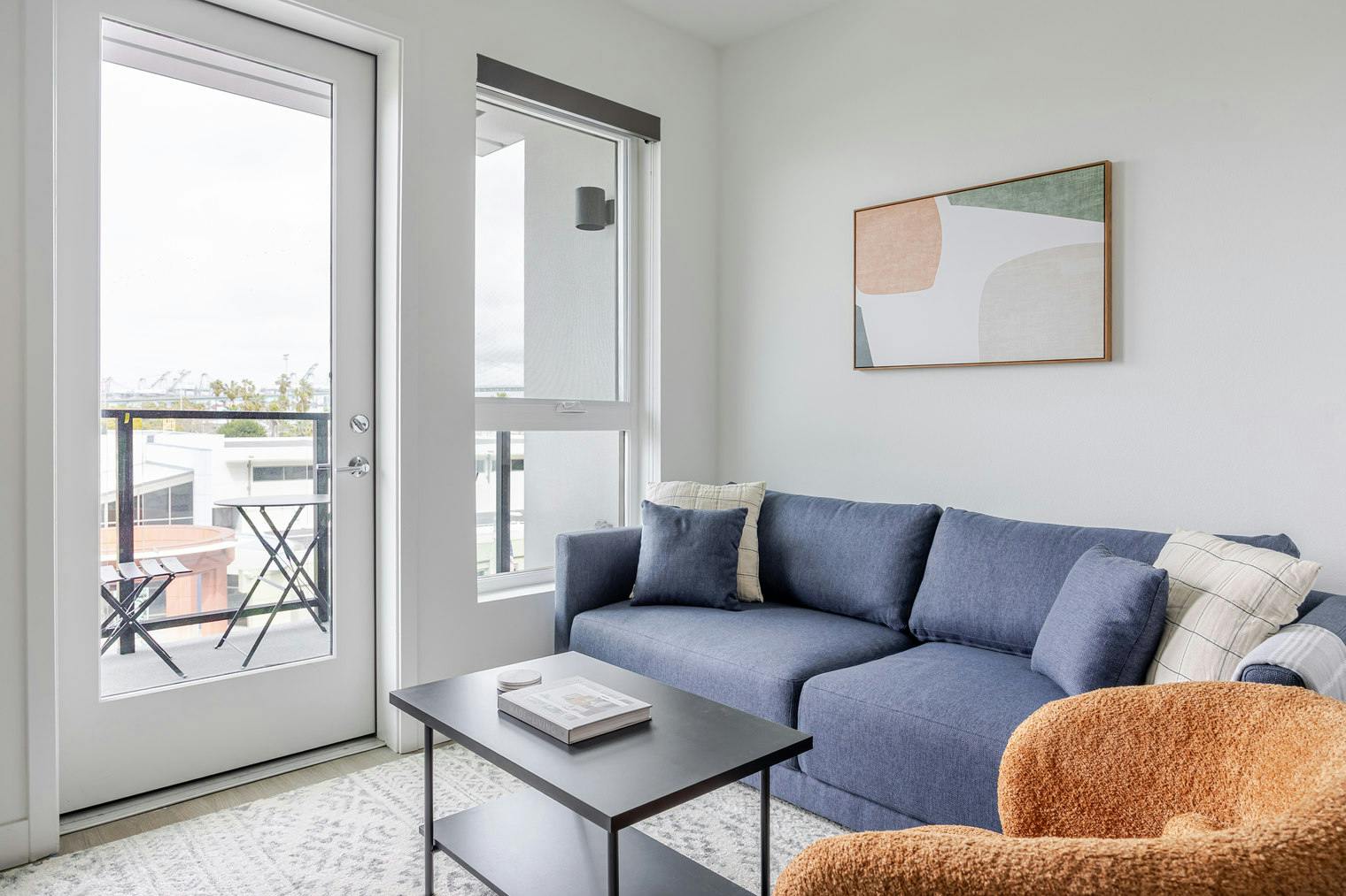 Appartamento in affitto a $4,160 al mese a Los Angeles, South Harbor Boulevard