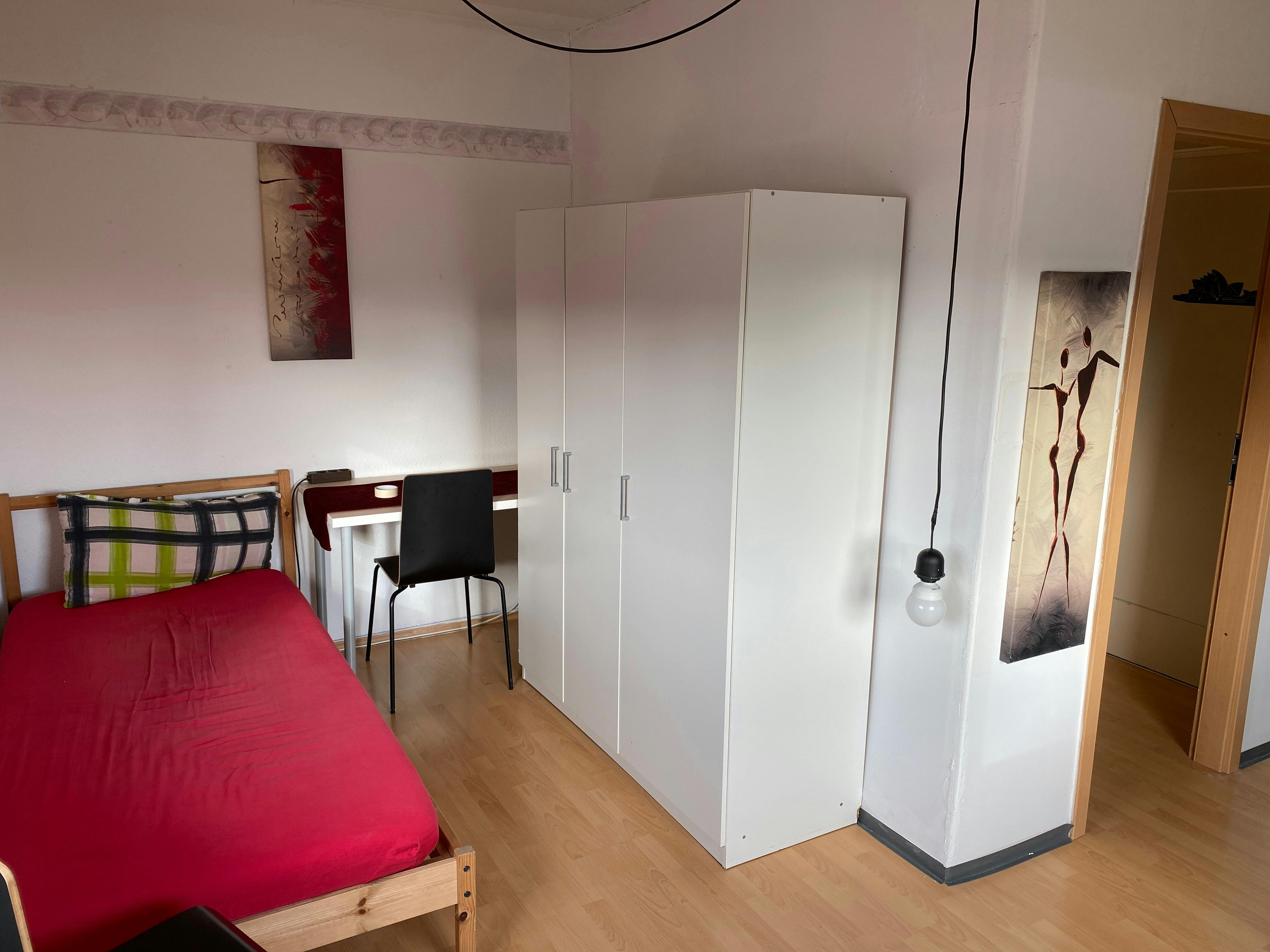 Chambre privée à louer pour 500 €/mois à Leinfelden-Echterdingen, Leinfelder Straße