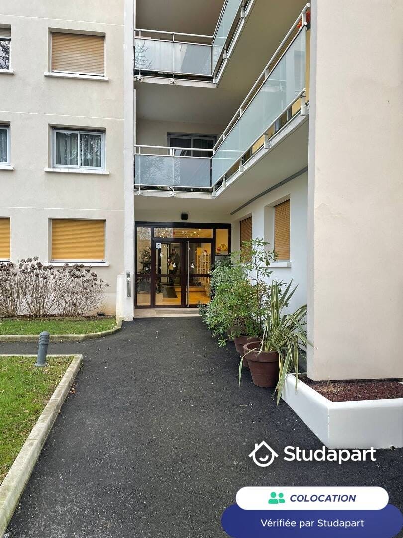 Private room for rent on Rue Michel Dupeuble, Villeurbanne