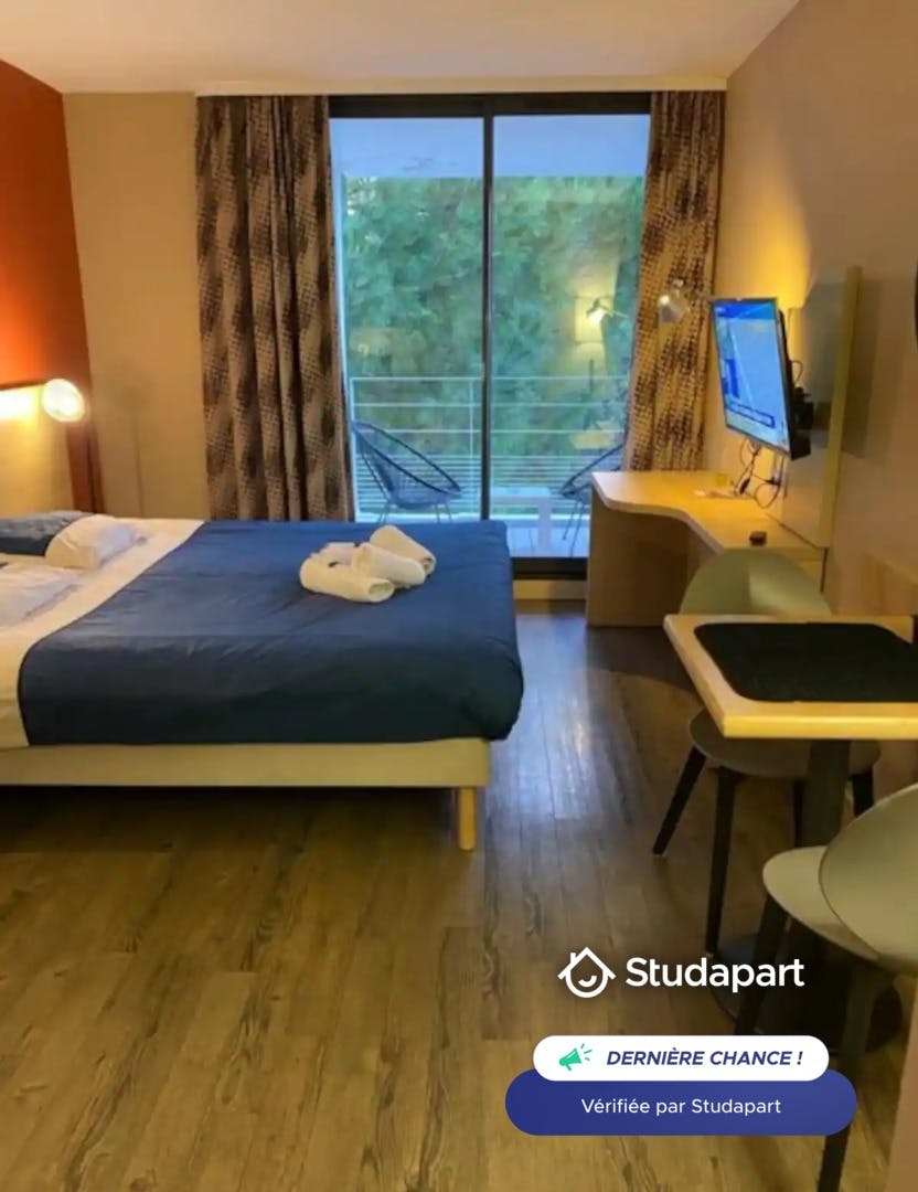 Apartment for rent for €850 per month in Marseille, Rue des Mousses