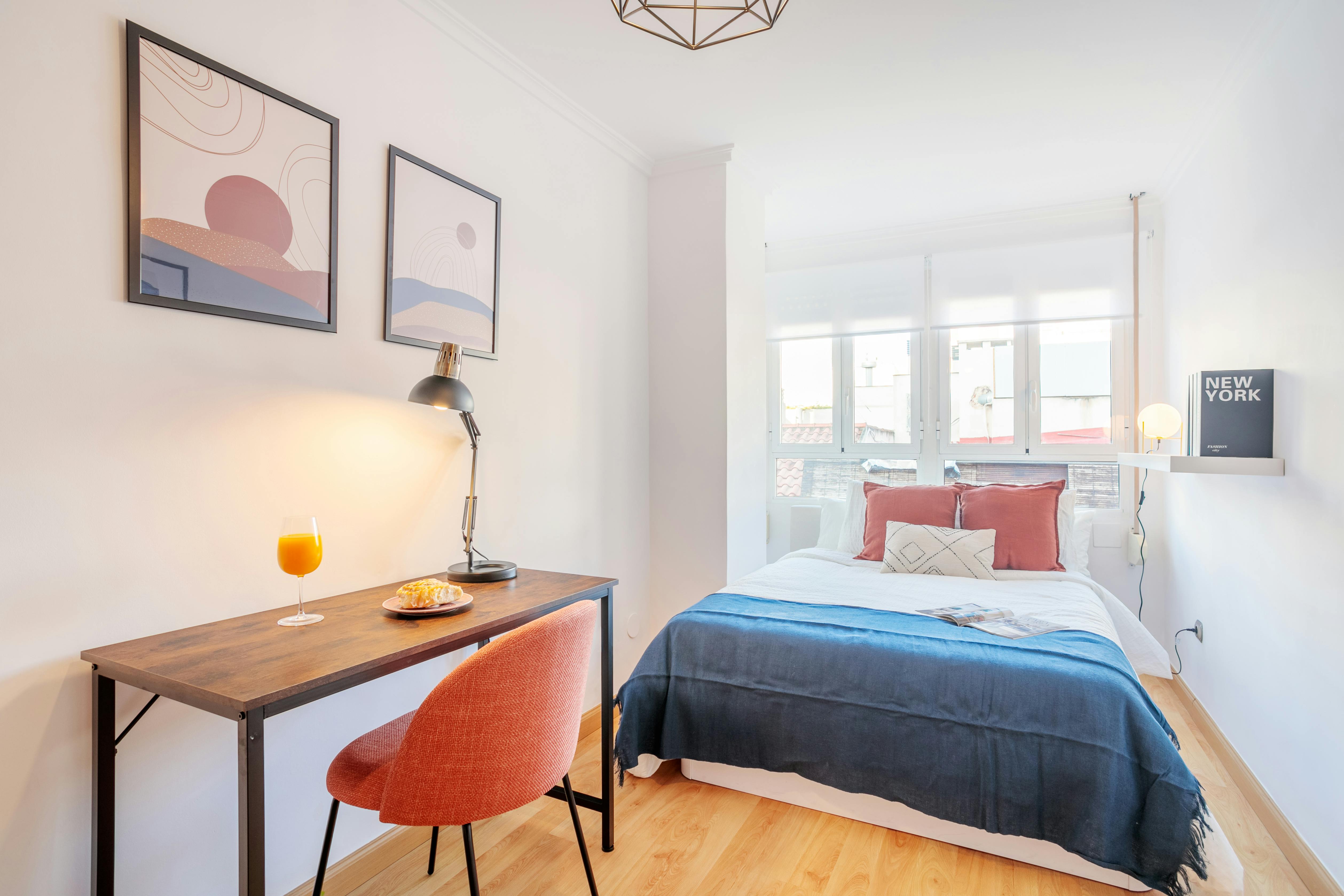 Private room for rent for €475 per month in Alicante (Alacant), Calle Valdés