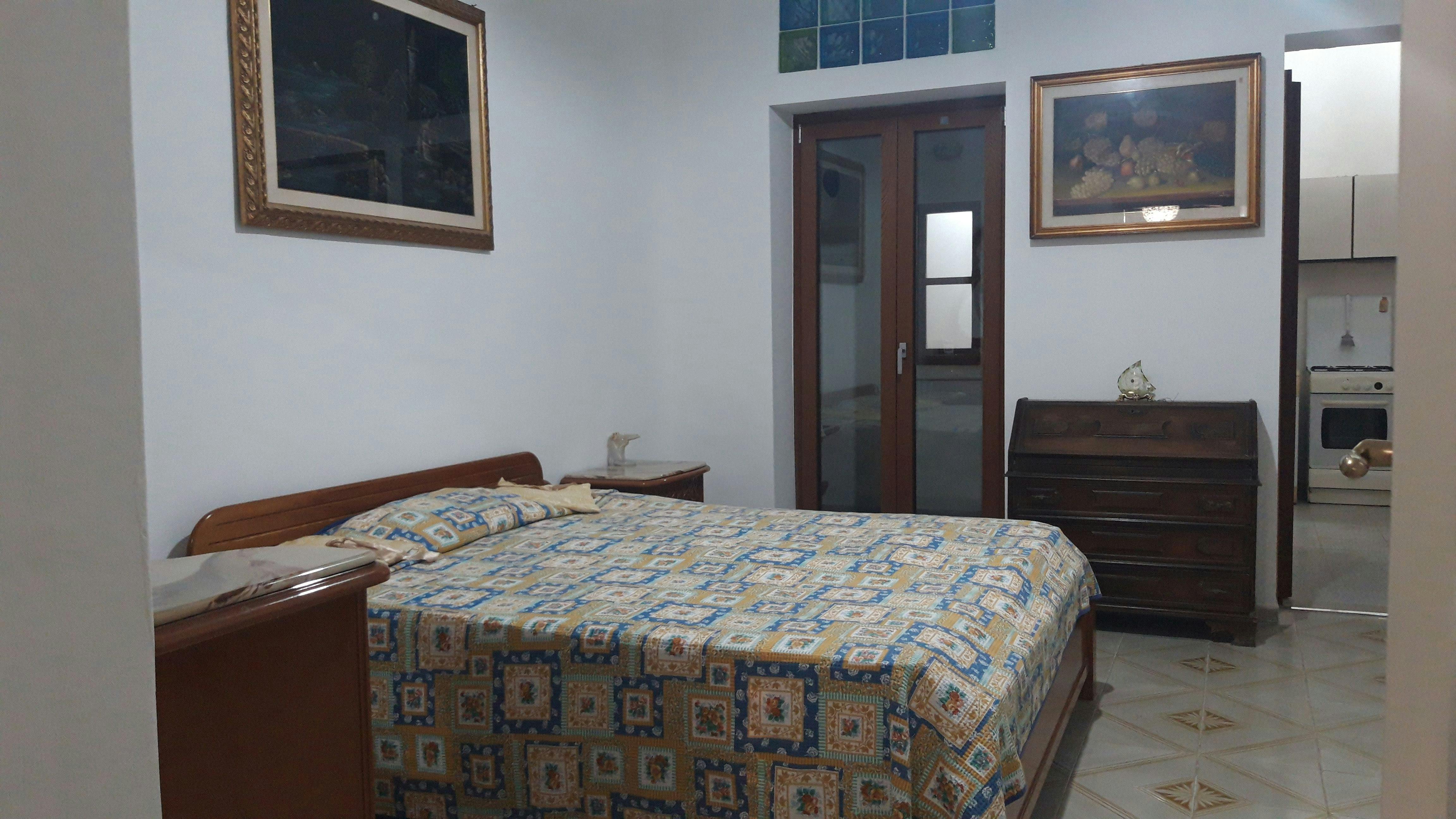 Apartamento para alugar por € 650 por mês em Palermo, Via Vincenzo Mortillaro