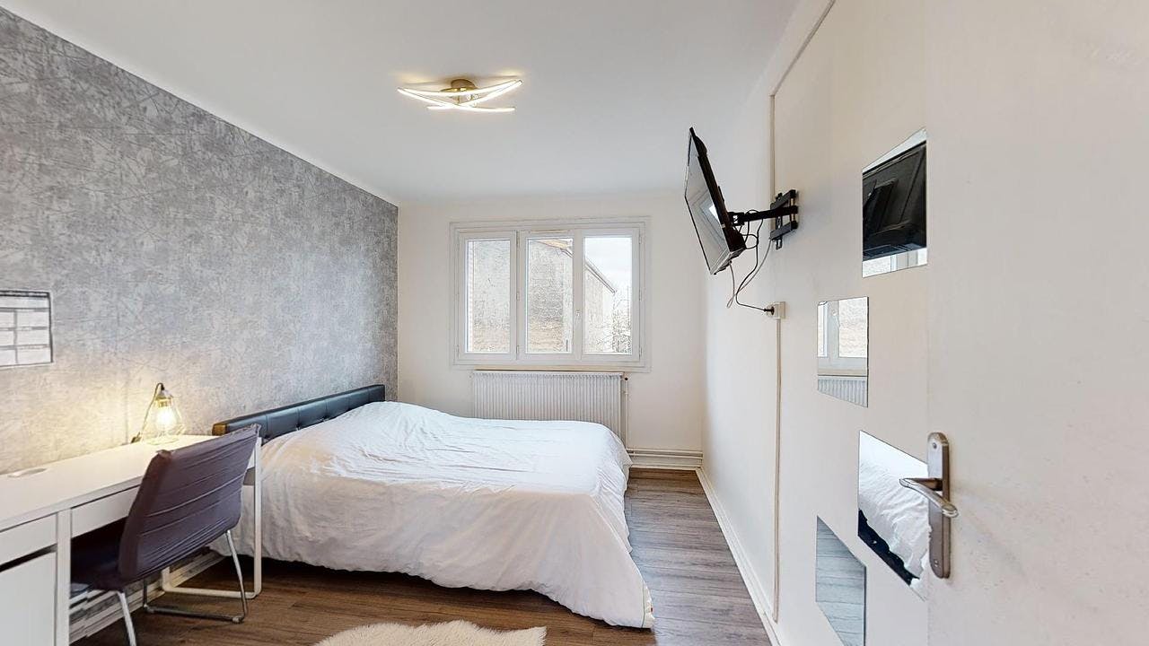 Private room for rent for €538 per month in Villeurbanne, Rue Pierre Voyant