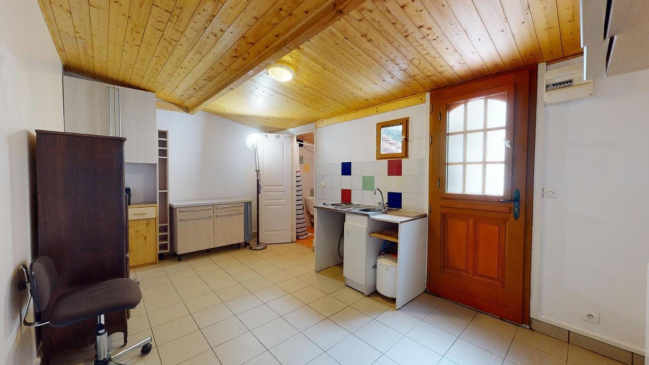 Студия сдается в аренду за 310 € в месяц в Clermont-Ferrand, Rue Pierre le Vénérable