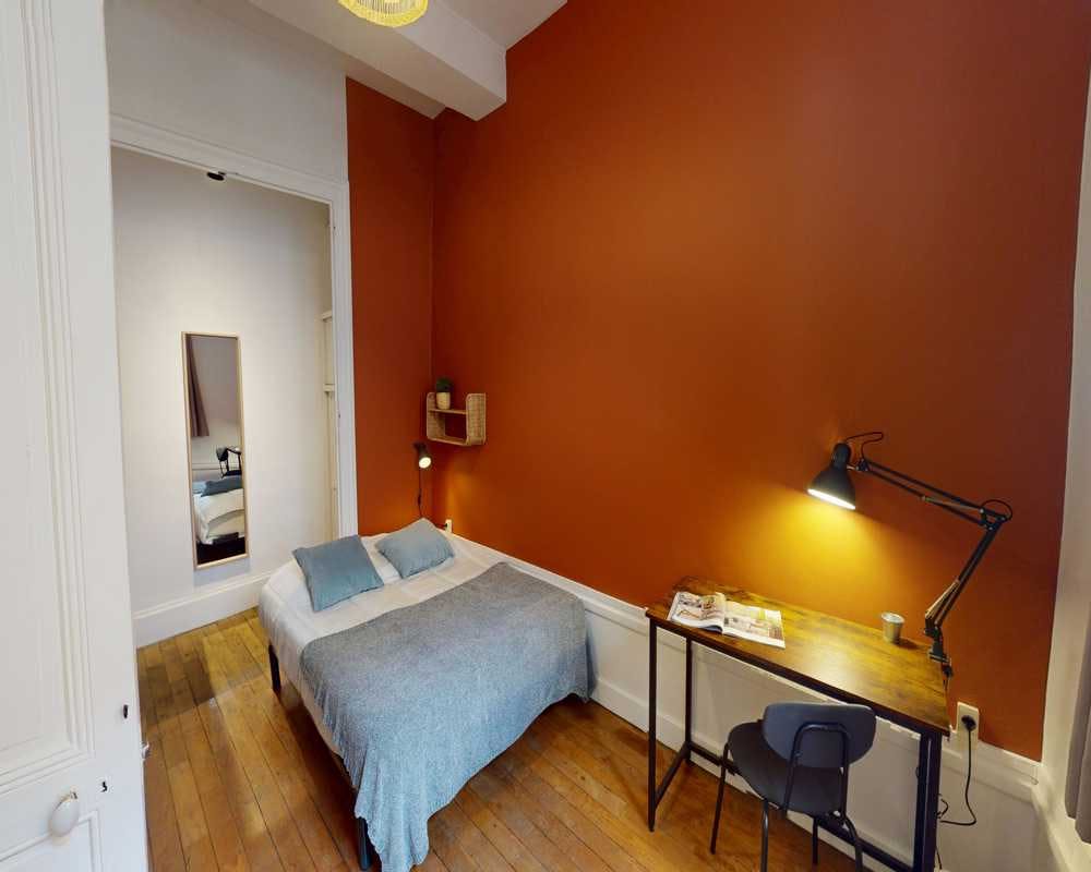 Private room in Quai Romain Rolland, Lyon (1608059) room image 8