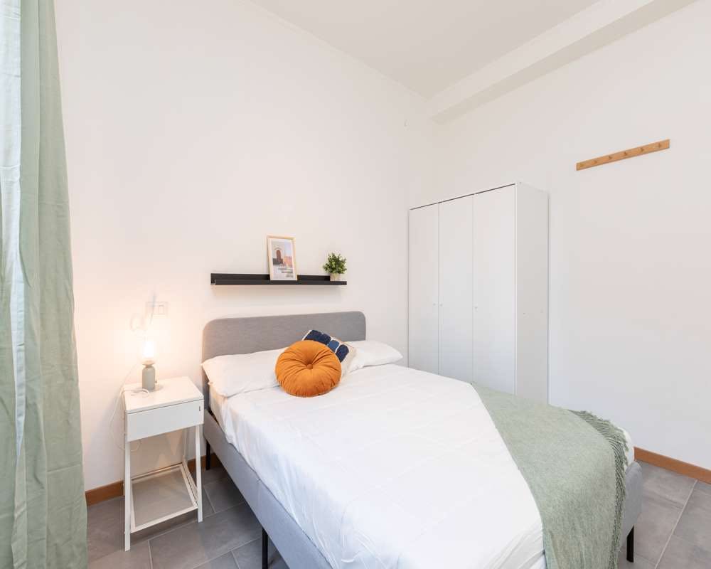 Via Carlo Alberto Pisani Dossi, Milan