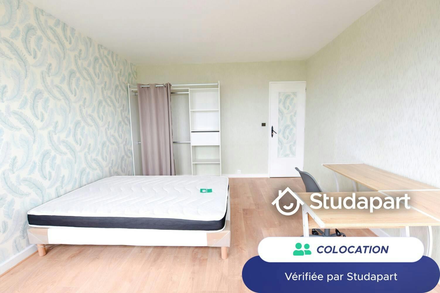 Private room for rent on Allée Jean de la Bruyère, Créteil - Widok 3
