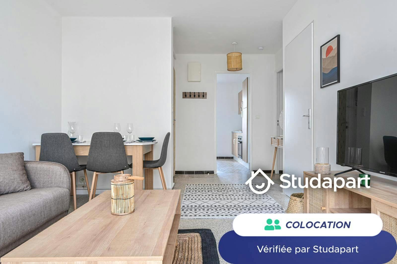 Private room for rent on Parc Dromel, Marseille - Vue 4