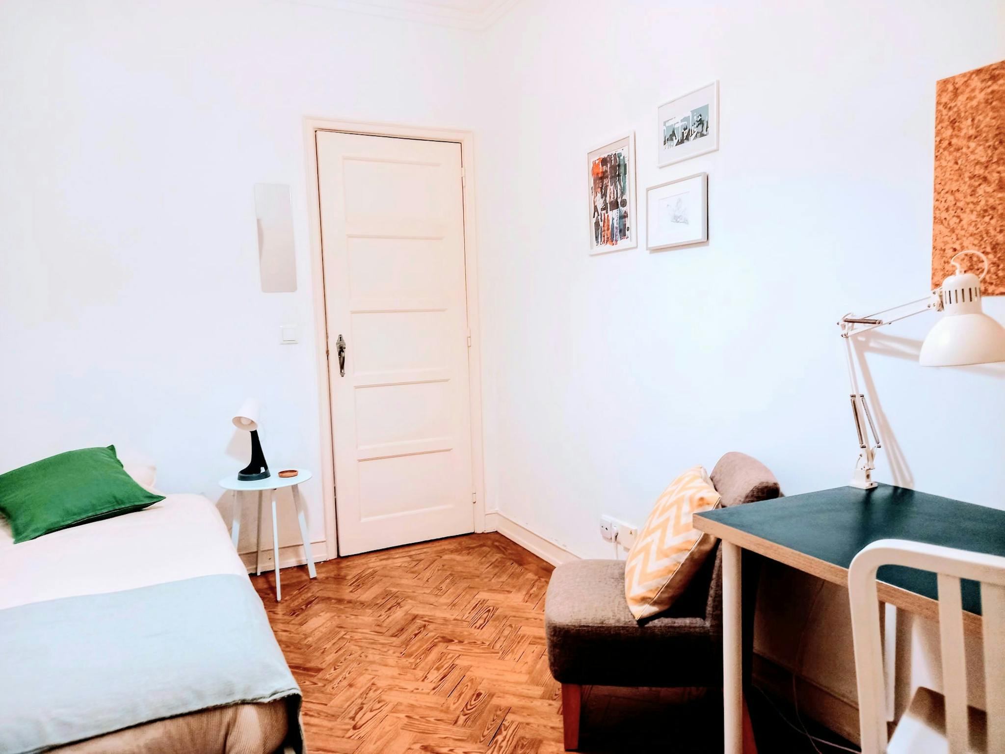 Rua de Arroios, Lisbon preview