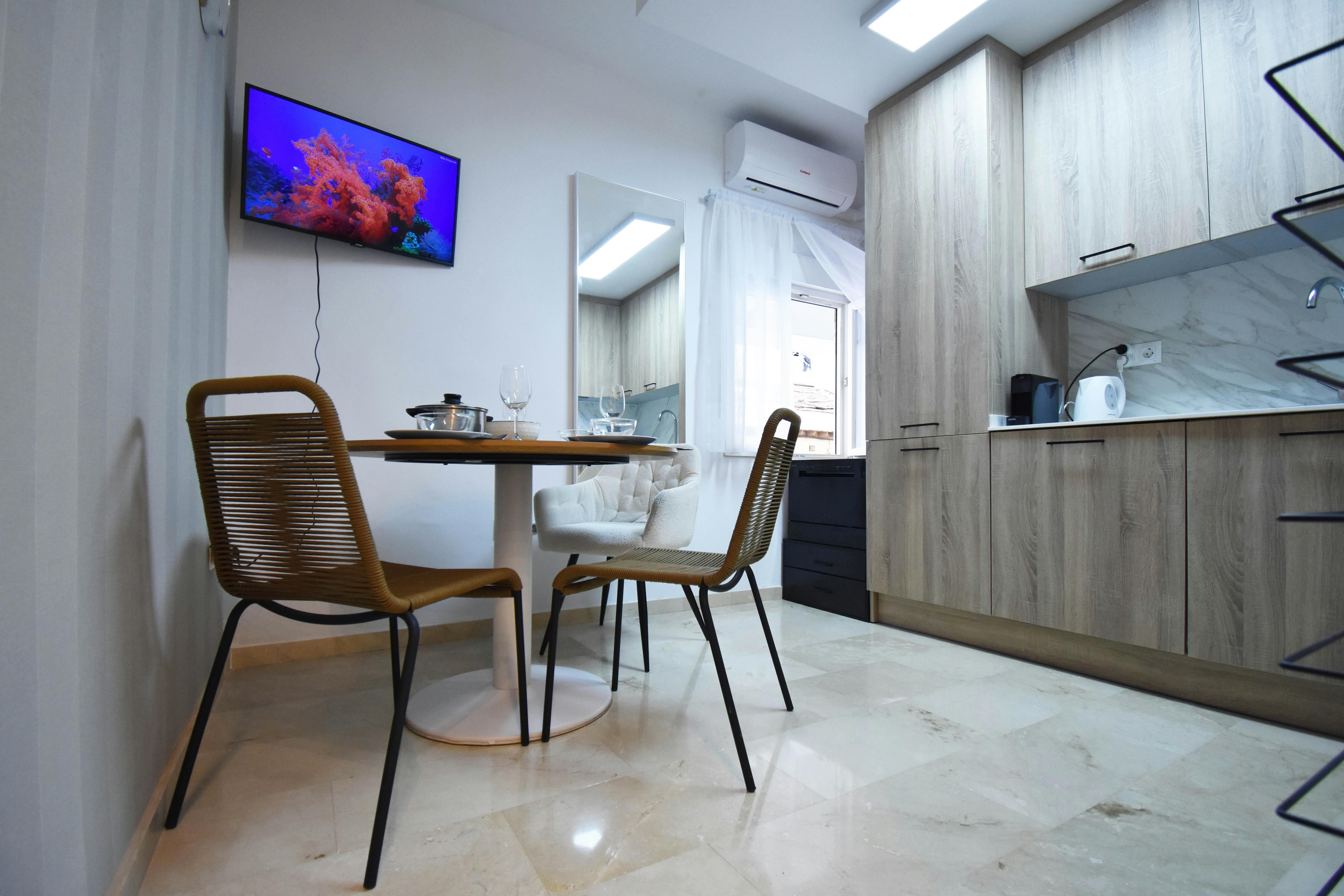 公寓 正在以 €1,350 的月租出租，其位于 Málaga, Calle Ventura Rodríguez