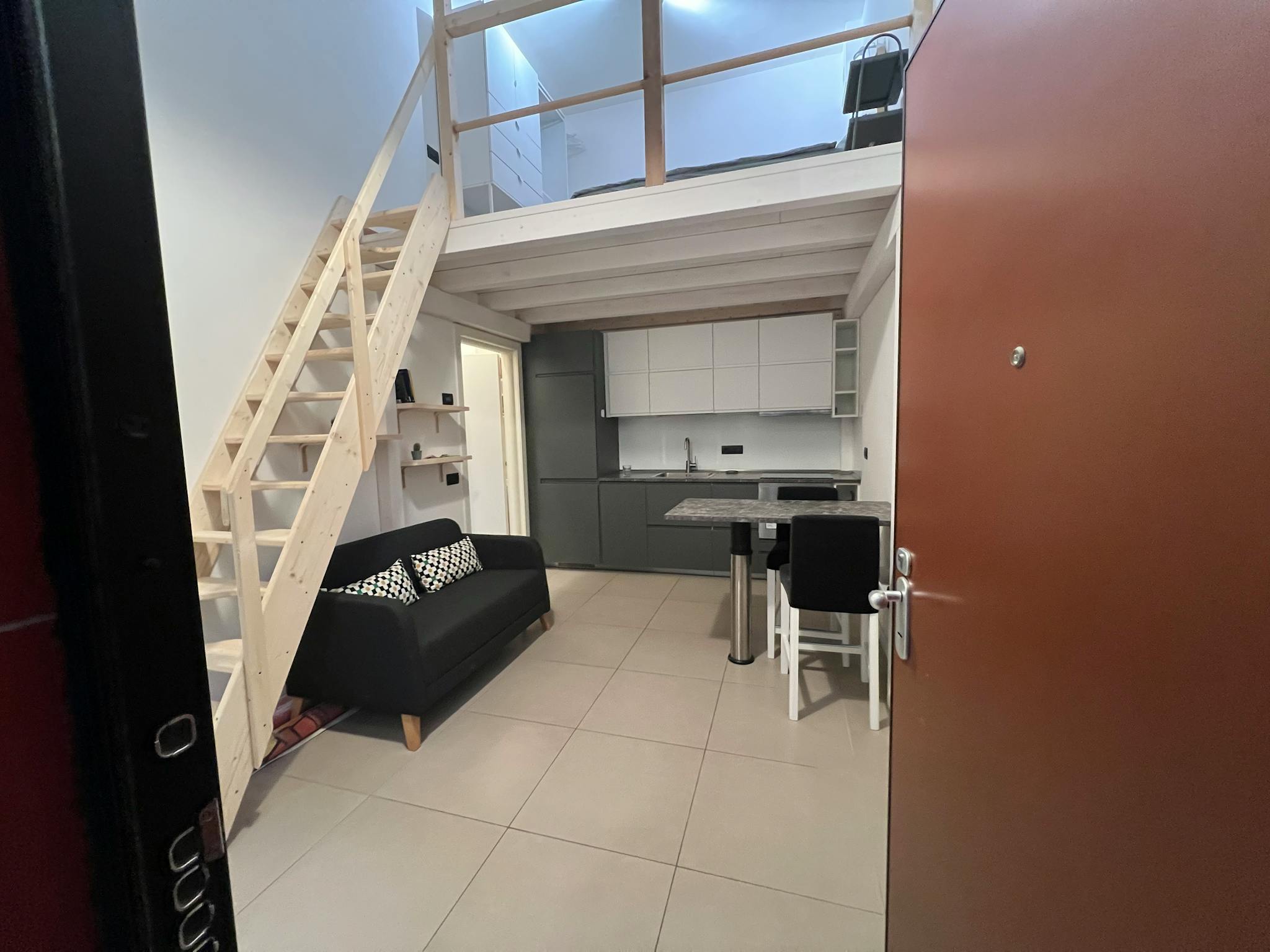 Via Enrico Cosenz, Milan preview