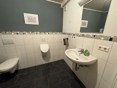Private room for rent on Waldstraße, Friedrichstal