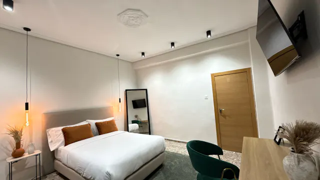 Private room in Carrer de l'Omet, Valencia (1609238) room image 1