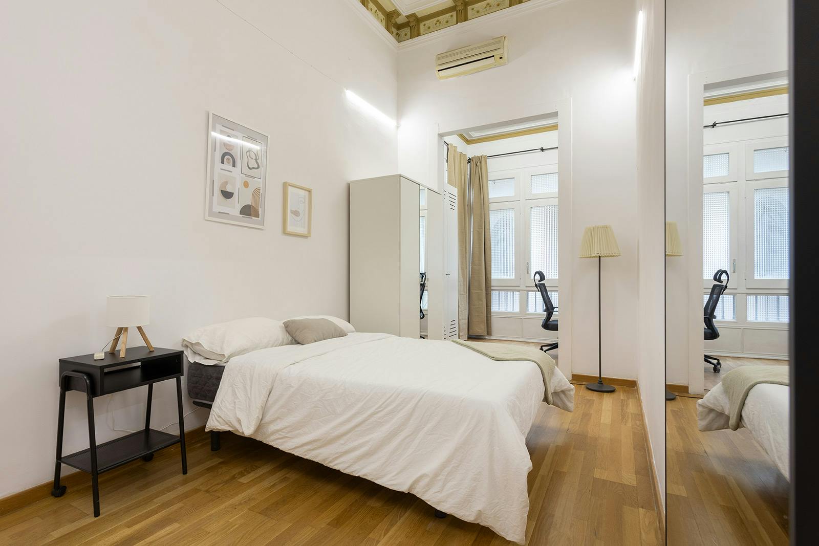 Avinguda del Marquès de l'Argentera, Barcelona Barcelona