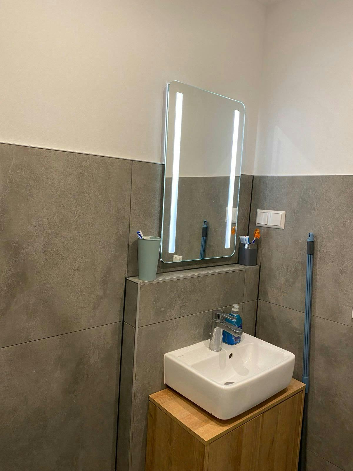 preview gallery tile