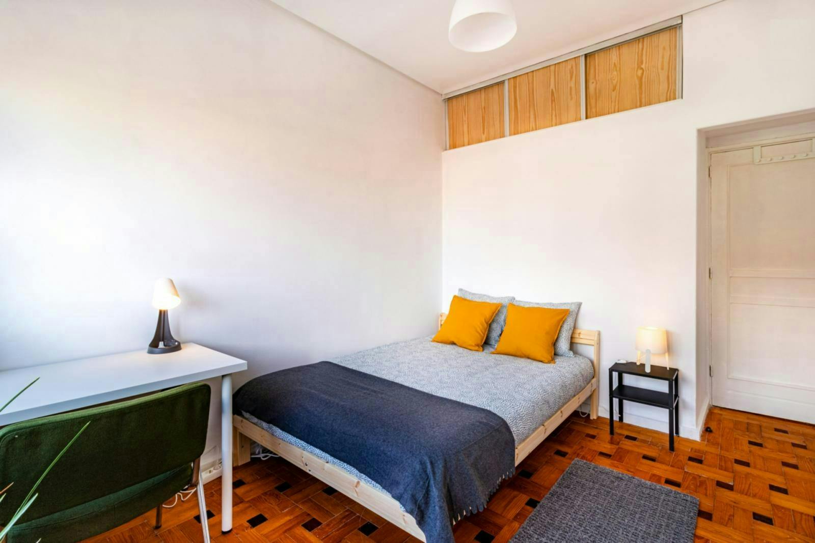 Apartment Porto, 1 bed, 12m² — photo 2