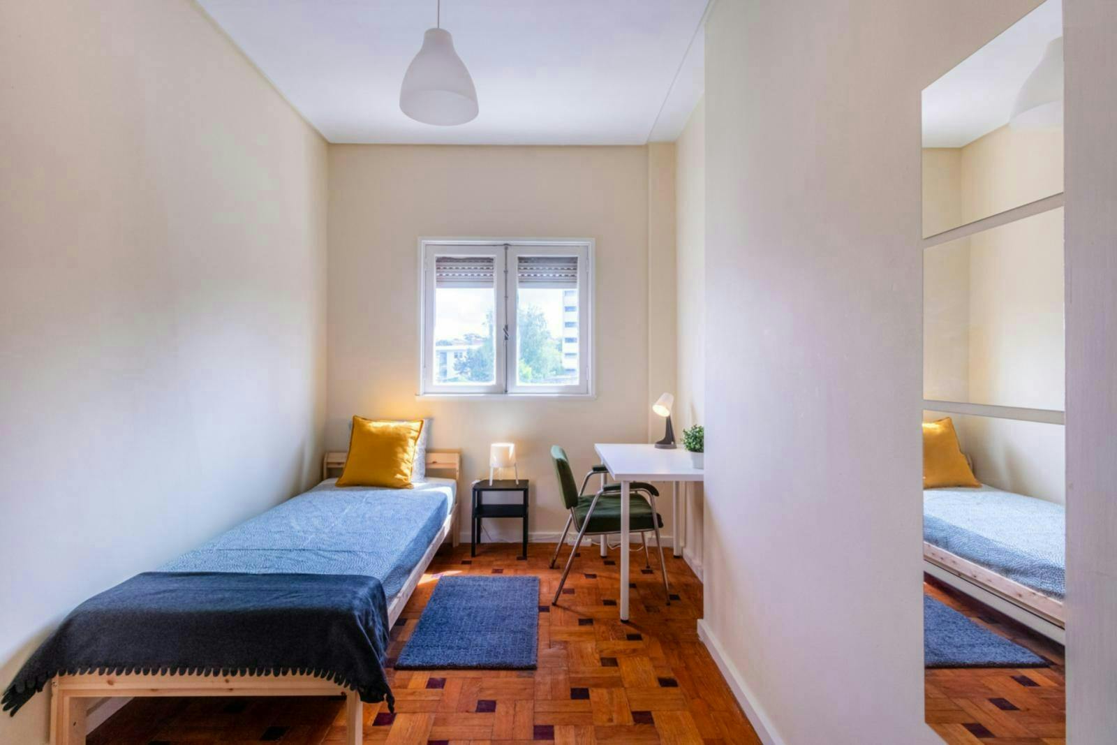 Apartment Porto, 1 bed, 12m² — photo 5