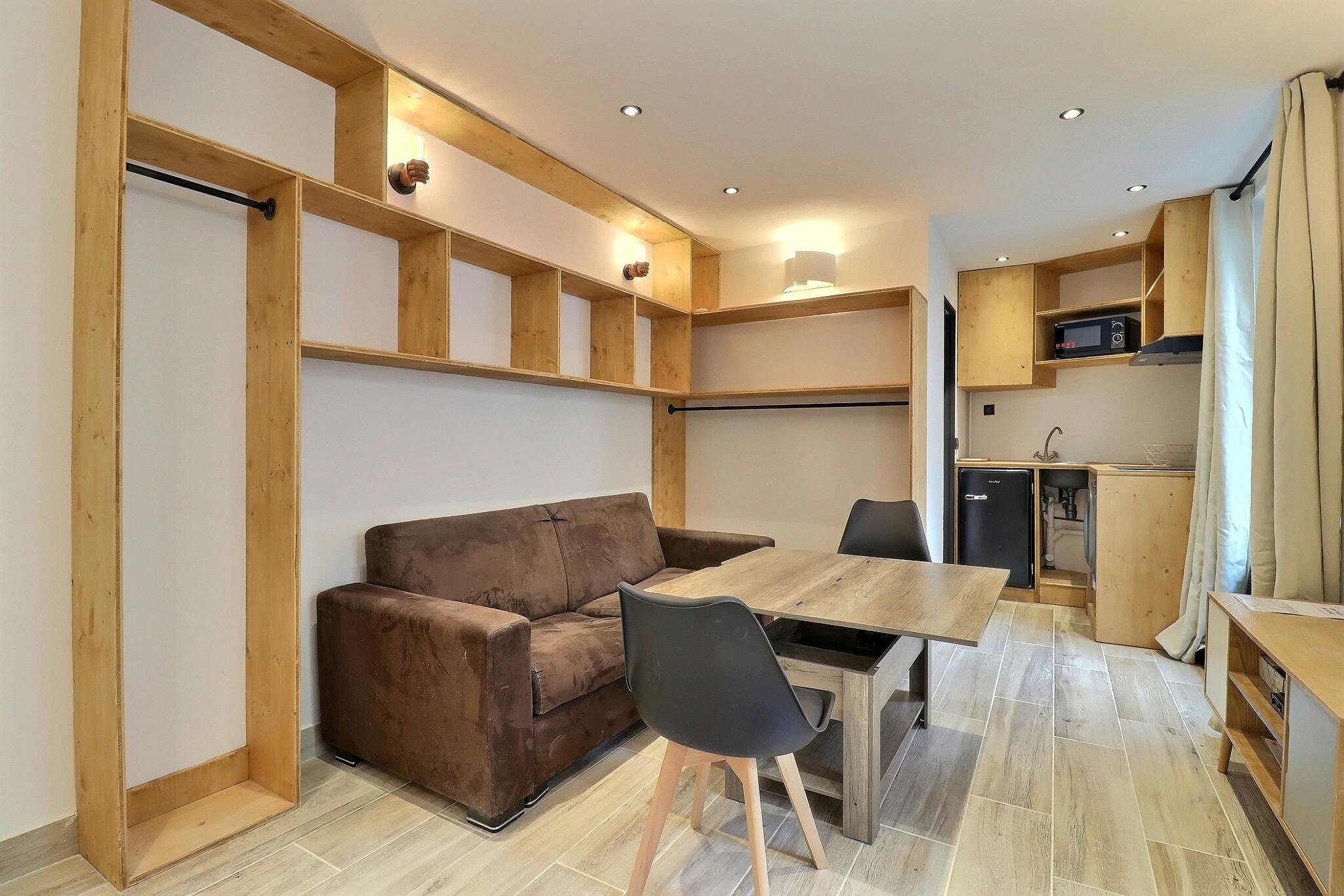 Studio for rent for €1,276 per month in Paris, Rue de Bazeilles