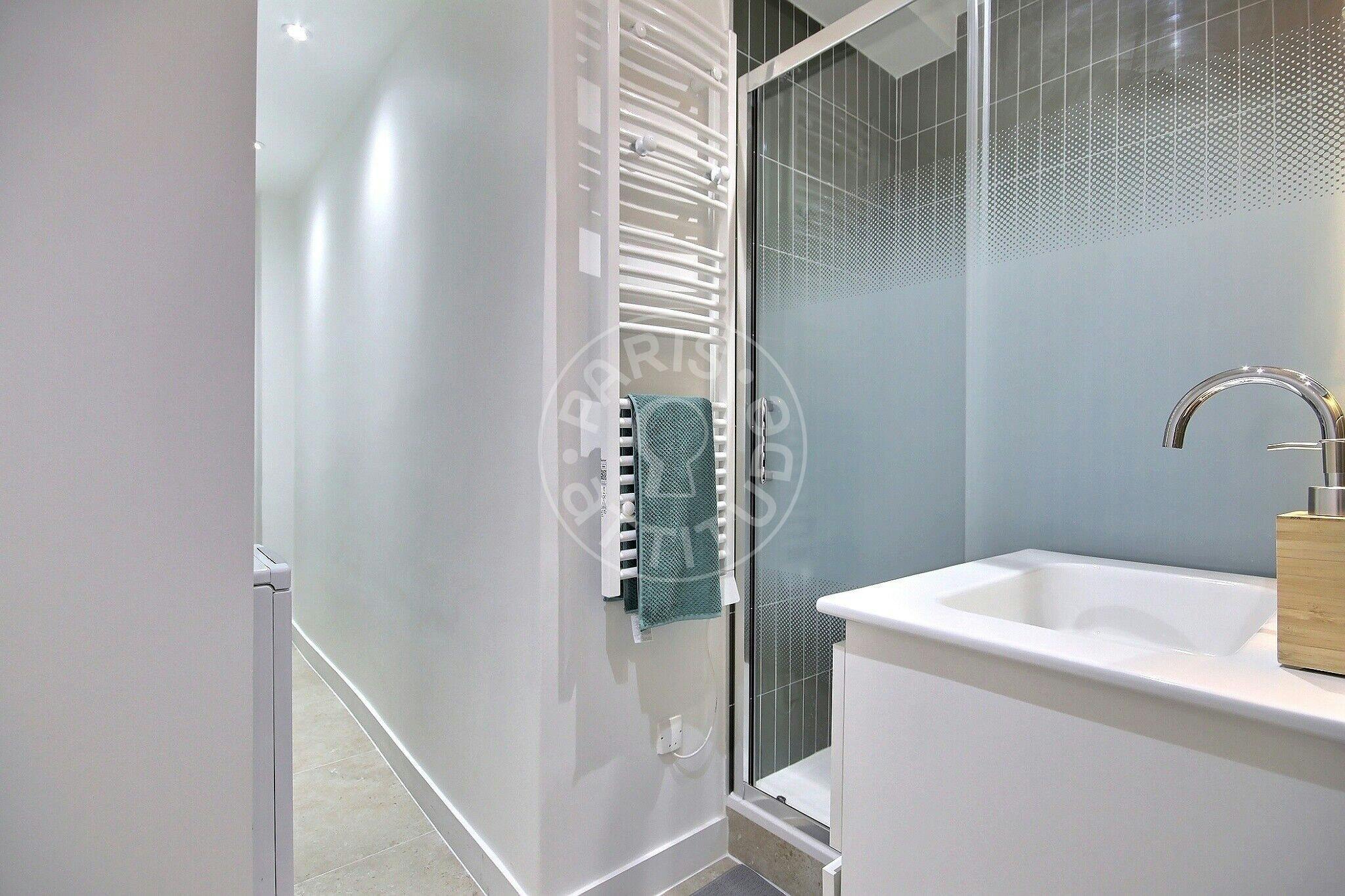 Apartment Paris, 1 bed — photo 10