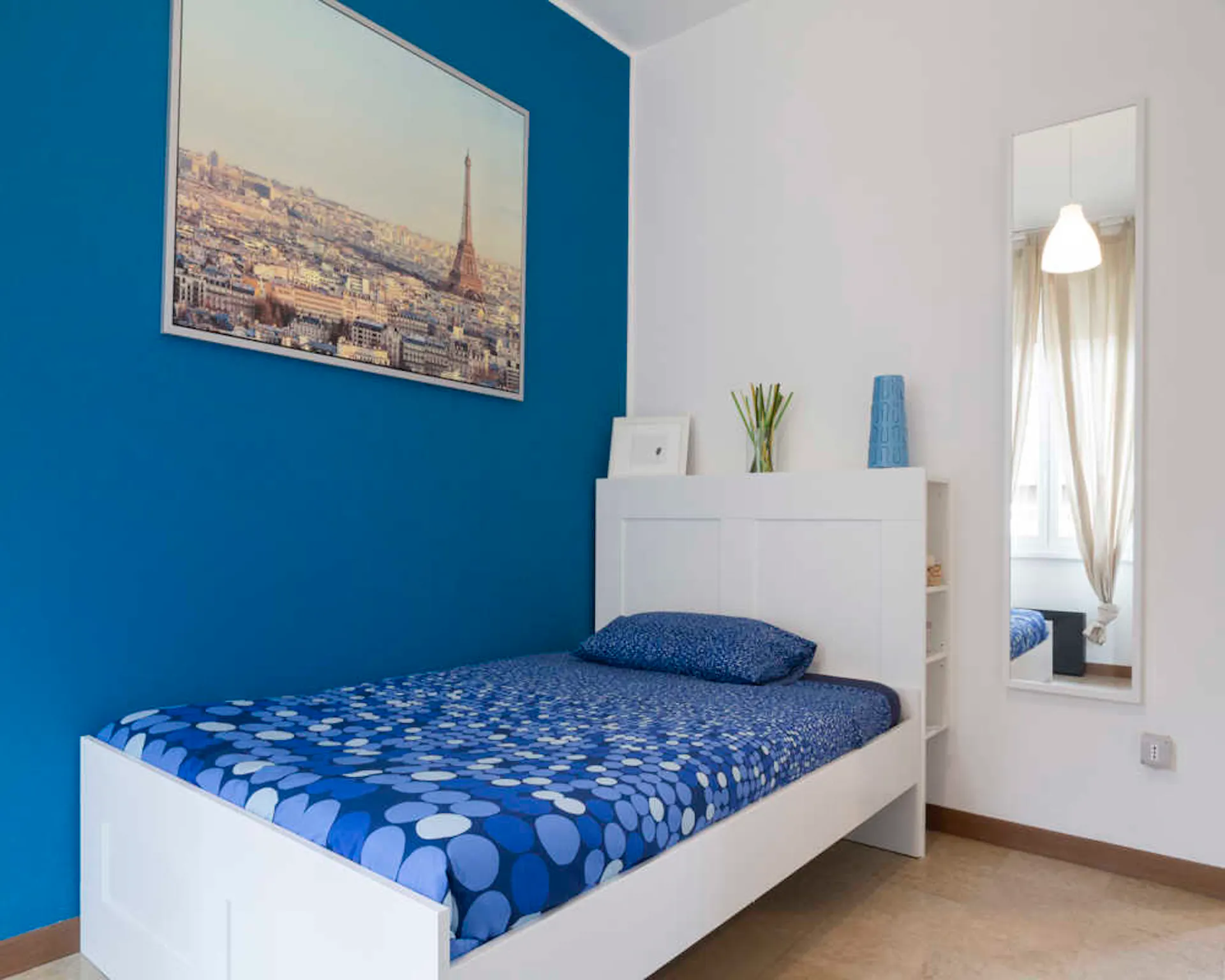 Viale Carlo Espinasse, Milan preview