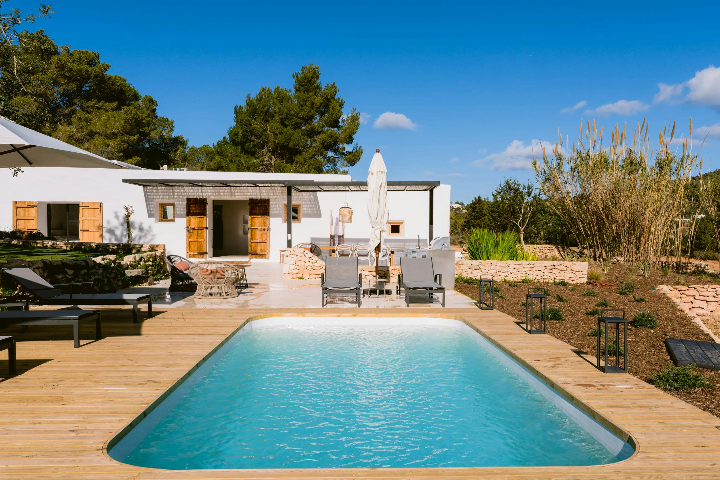 House for rent for €13,724 per month in Illes Balears, Diseminado Cas Vidals