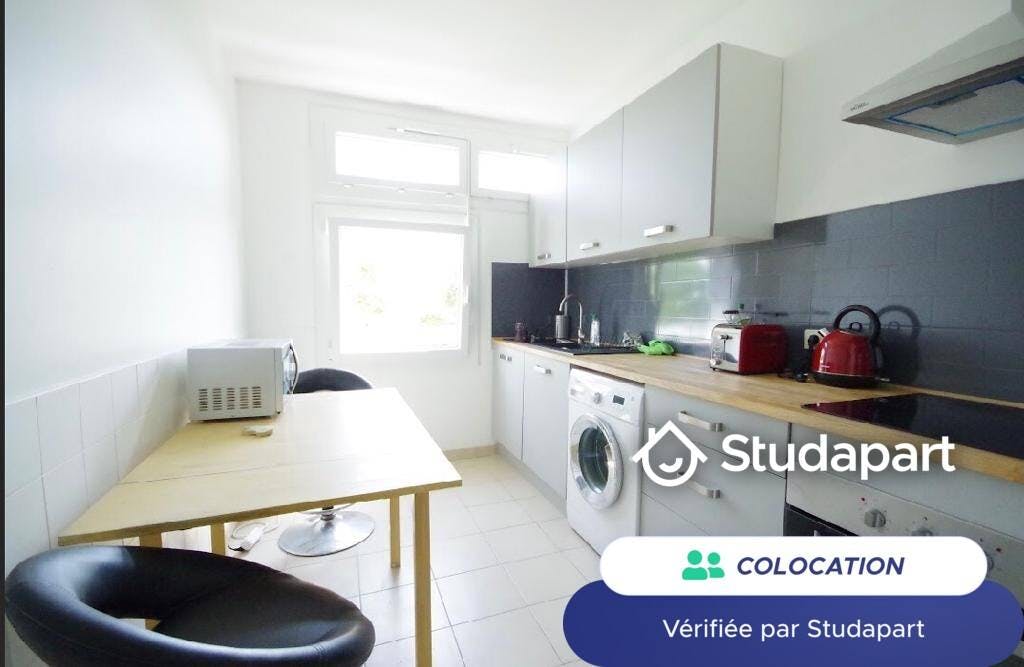Chambre privée à louer pour 380 €/mois à Rennes, Avenue Gaston Berger