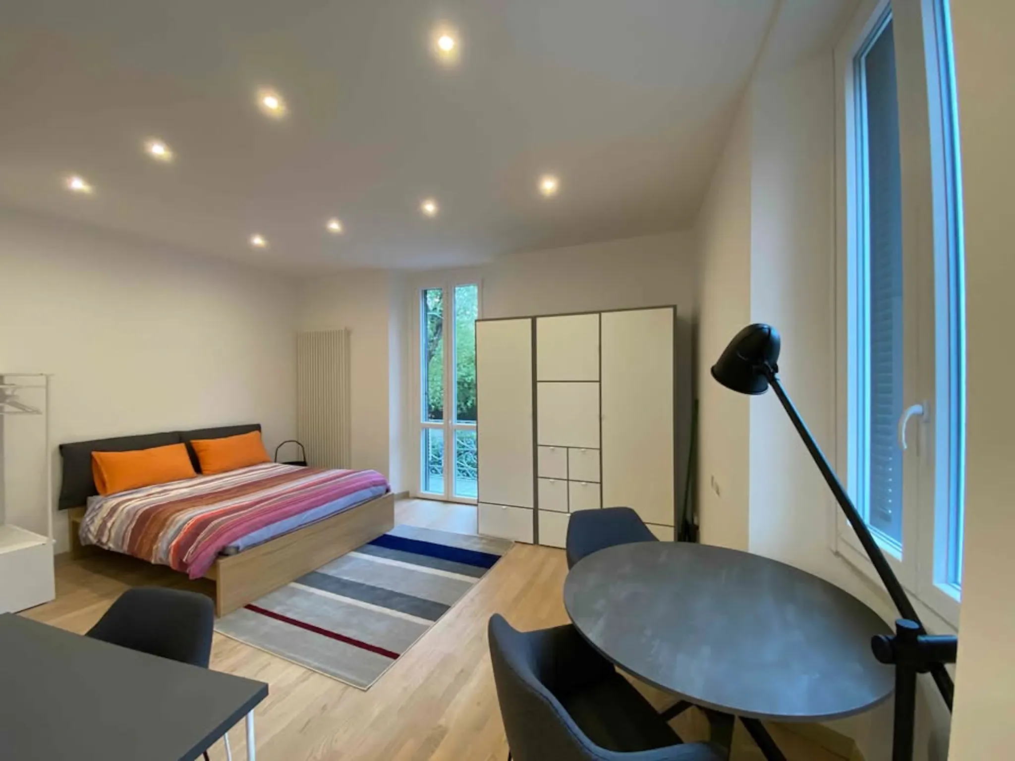 Via Brusuglio, Milan preview