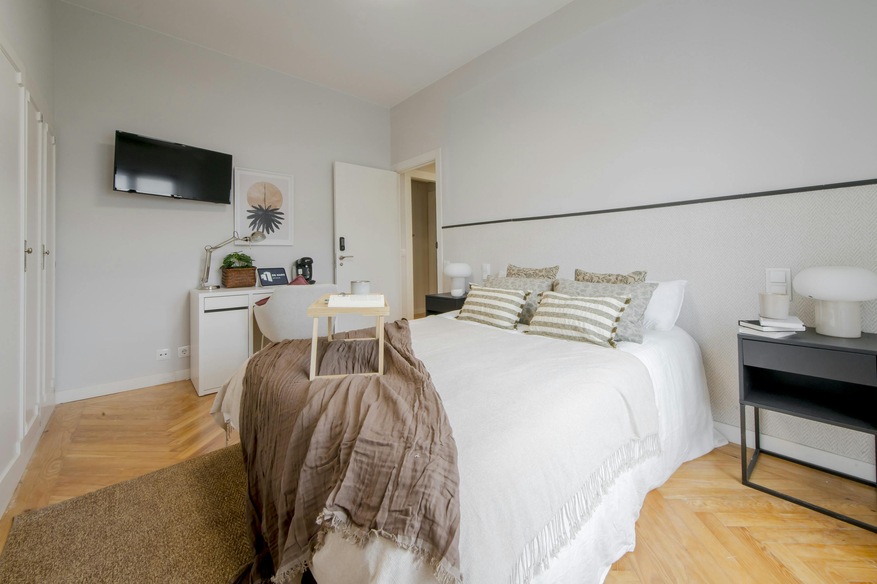 Calle Velázquez, Madrid preview