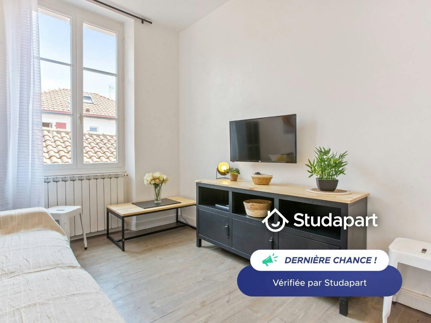 Квартира за оренду для 740 EUR на місяць у Biarritz, Rue Bon air
