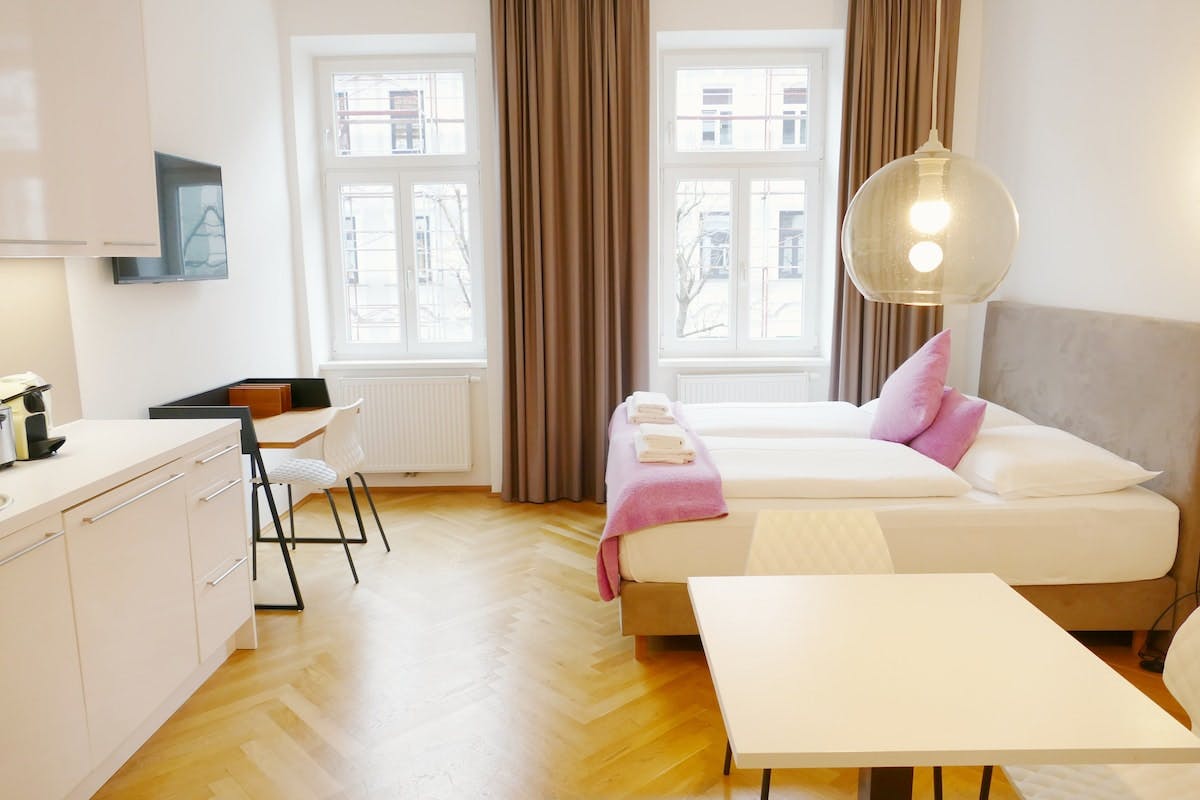 Koppstraße, Vienna preview