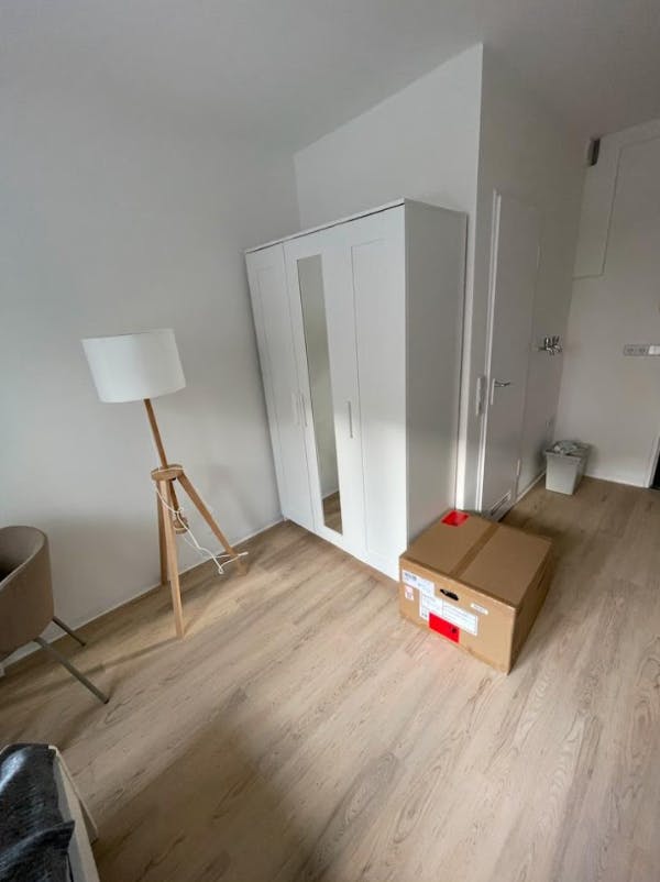 Apartment Hamburg, 1 bed, 16m² — photo 6