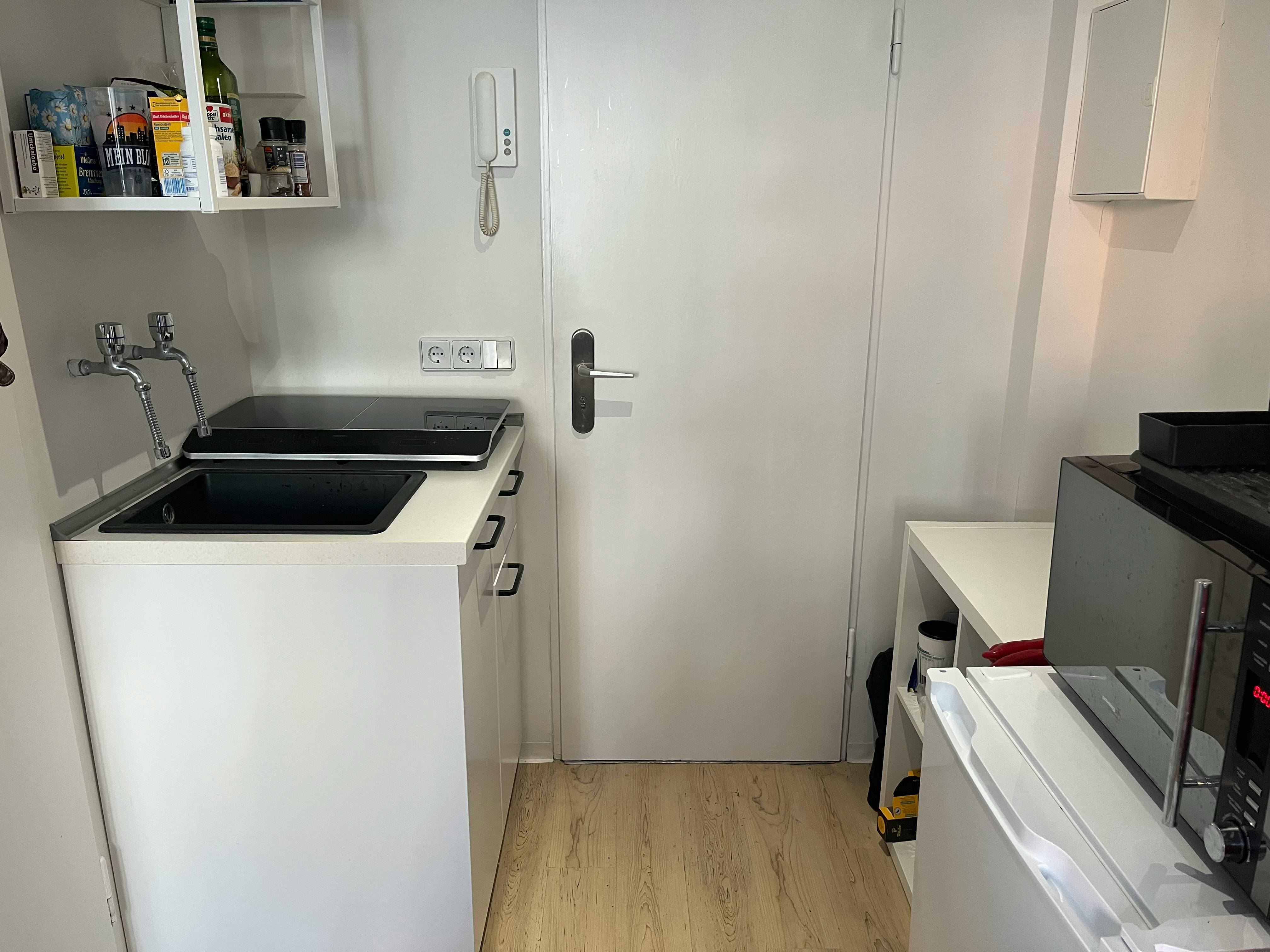 Apartment Hamburg, 1 bed, 16m² — photo 9
